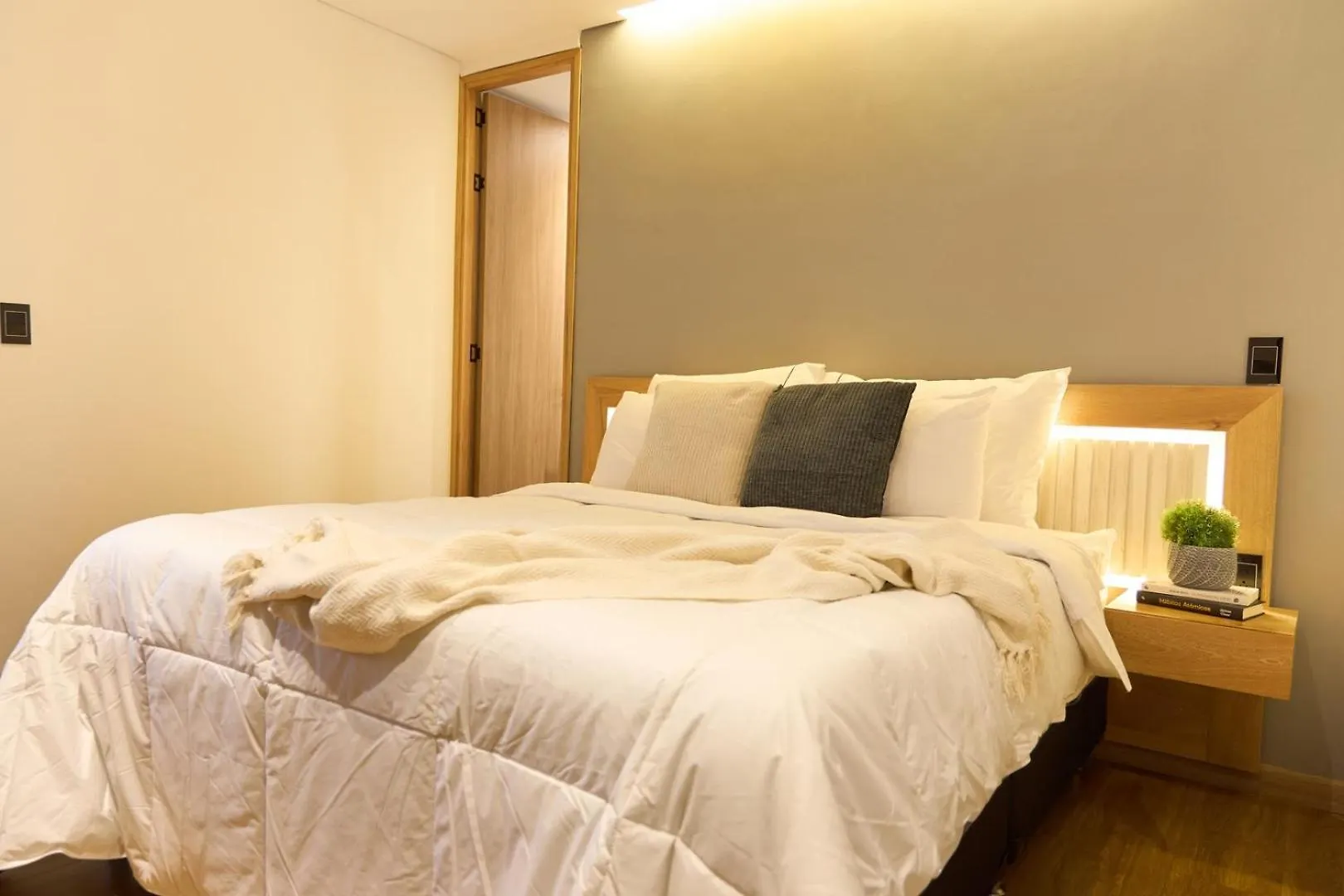 Stadio Comfort Rosa Negra Cozy Aparta-Suite Medellin